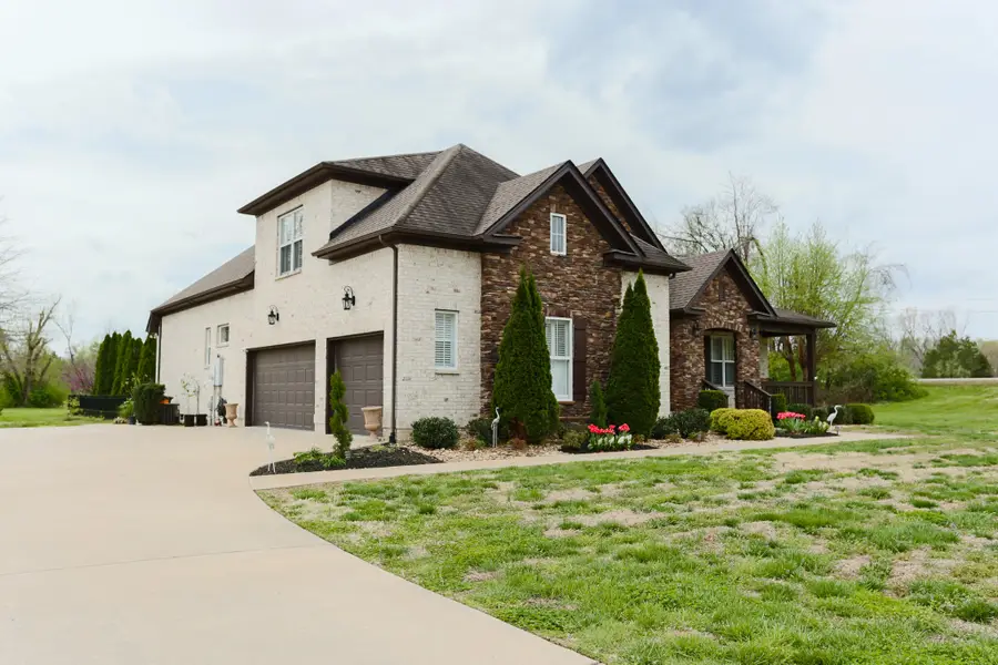 1700 Zevon Ct, Spring Hill, TN 37174 - #2