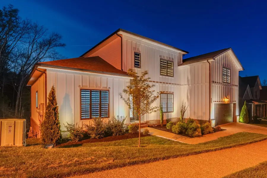 717 Summit Oaks Ct, Nashville, TN 37221 - #2