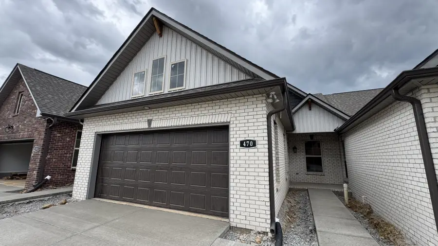 470 W Foxrun, Springfield, TN 37172 - #2