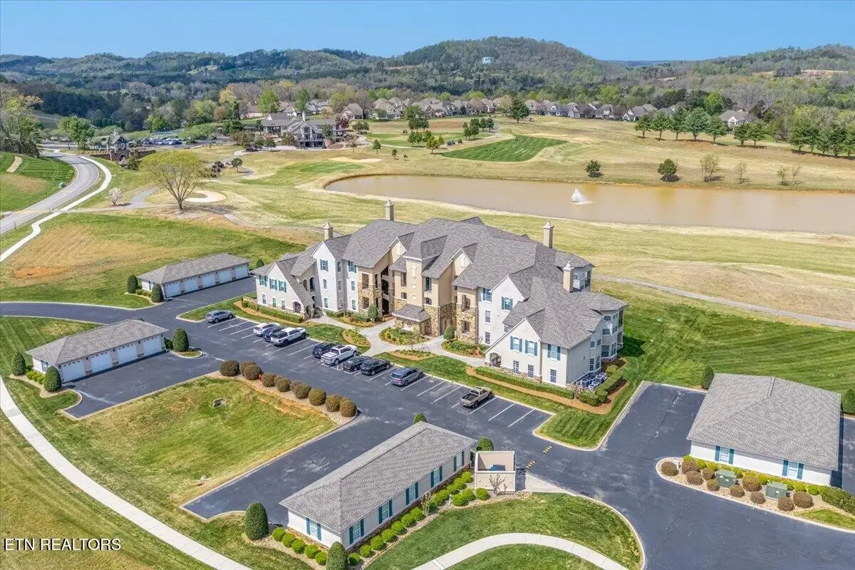 535 Rarity Bay Pkwy #D301, Vonore, TN 37885 - #1