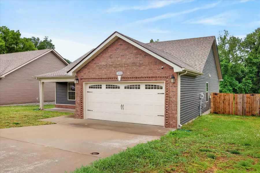 1012 Dublin Dr, Clarksville, TN 37042 - #3