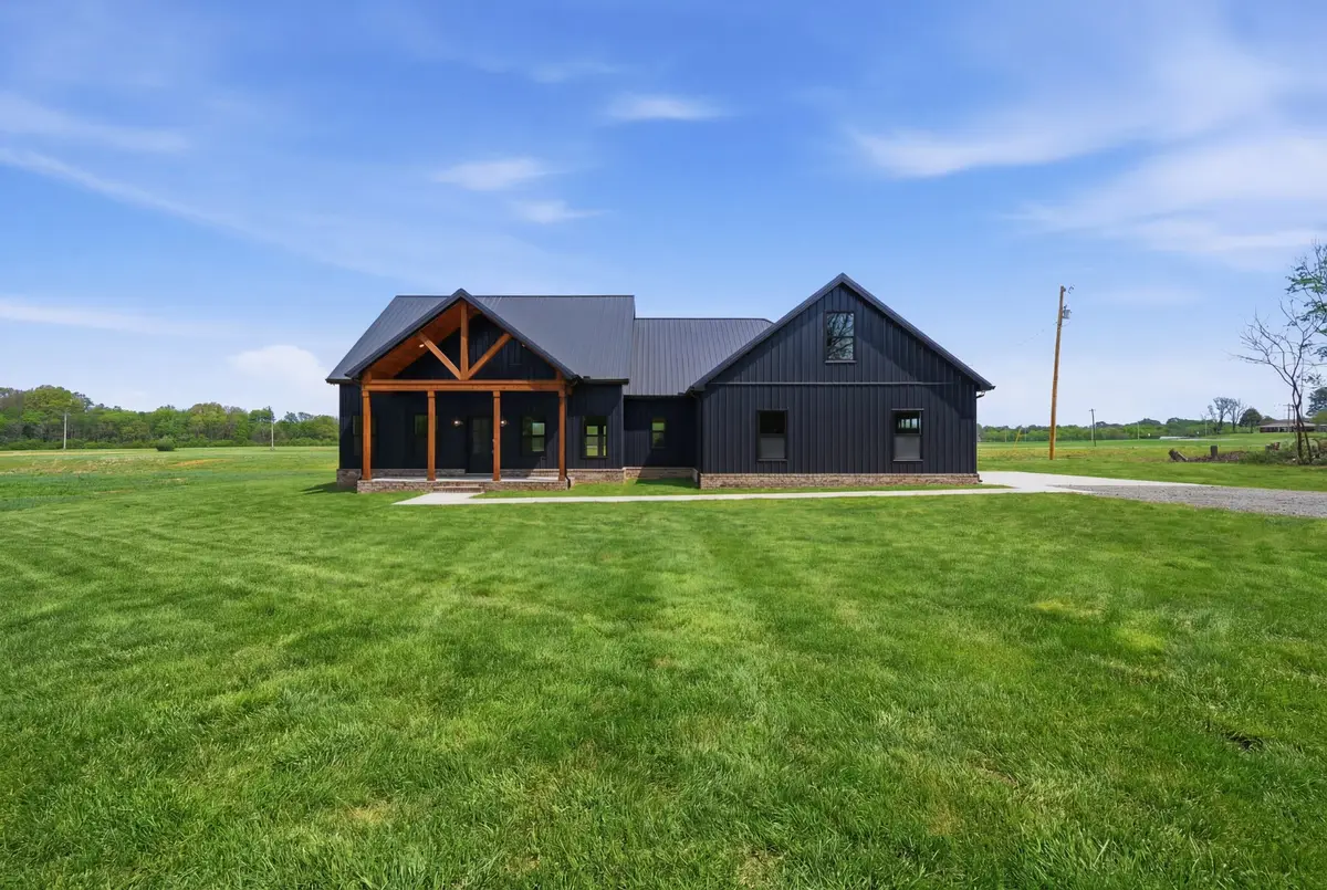 110 Roddy Road, Shelbyville, TN 37160 - #1