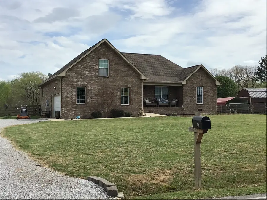 8960 New Chapel Rd, Springfield, TN 37172 - #2