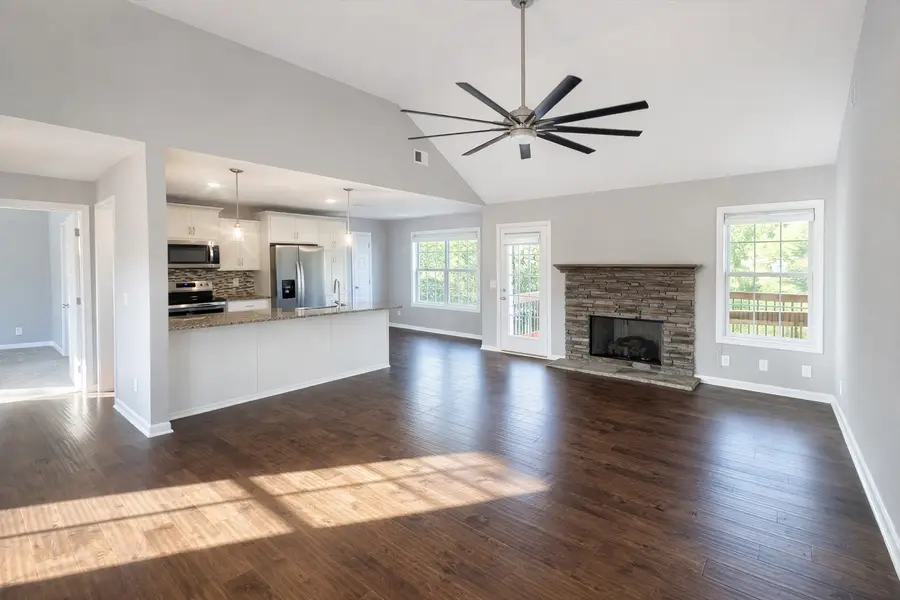 509 Wingfield Ct, Clarksville, TN 37043 - #3