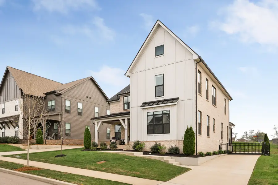 3029 Whitstable Ct, Thompsons Station, TN 37179 - #3