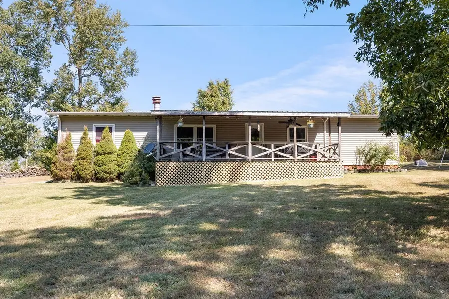 6184 Dewey Carr Rd, Bethpage, TN 37022 - #2