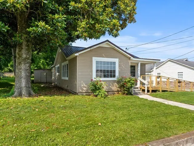 313 Tennessee Ave S, Cowan, TN 37318 - #2