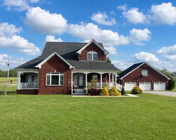 23 Skidmore Ln, Winchester, TN 37398