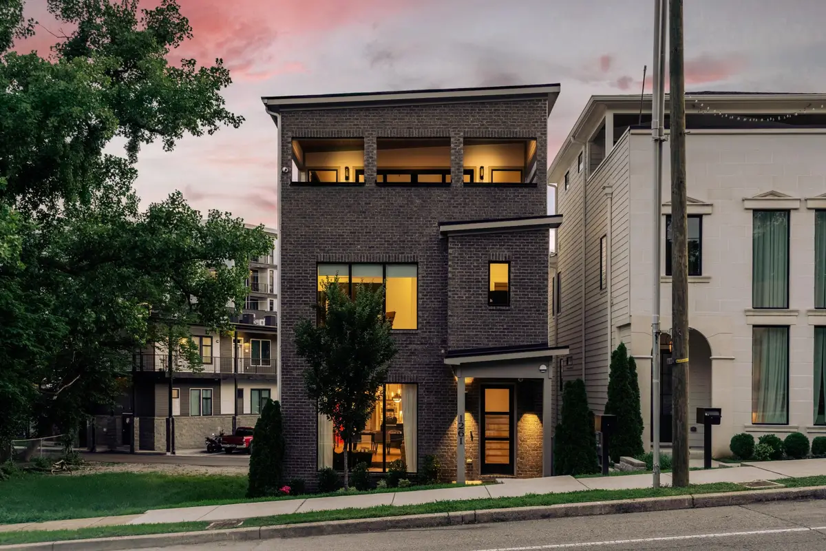 1261 2nd Ave S, Nashville, TN 37210 - #1