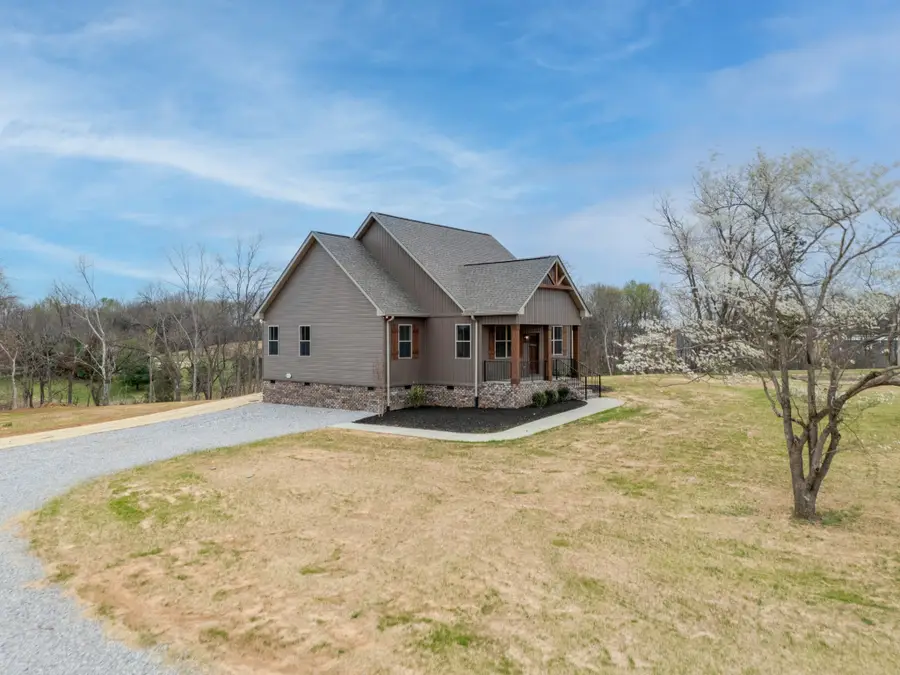 6841 Highway 41 N, Cedar Hill, TN 37032 - #2