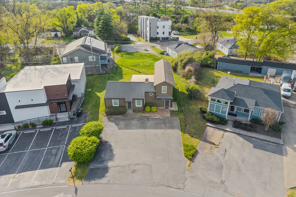 2809 Azalea Pl, Nashville, TN 37204 - #1