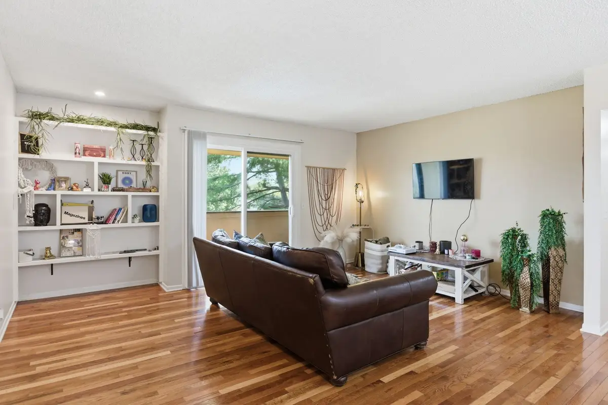 515 Basswood Ave #J94, Nashville, TN 37209 - #1