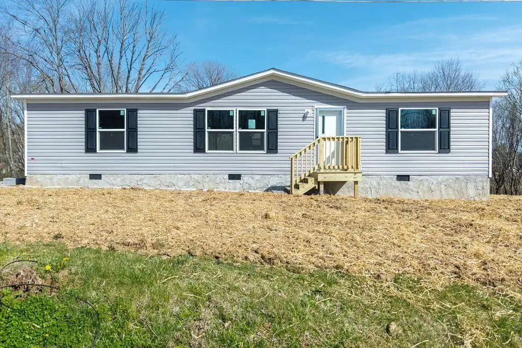 206 Church St, Spencer, TN 38585 - #1