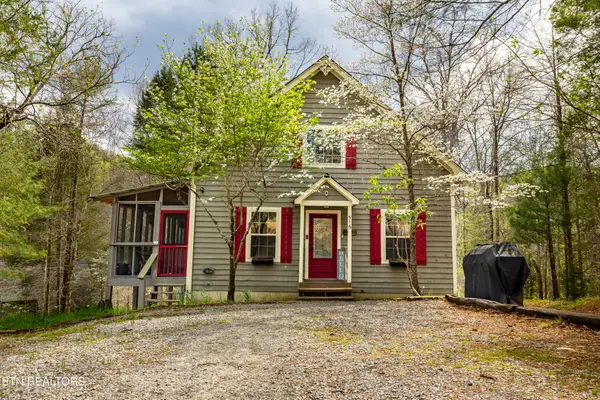 516 Clearwater Circle, Townsend, TN 37882