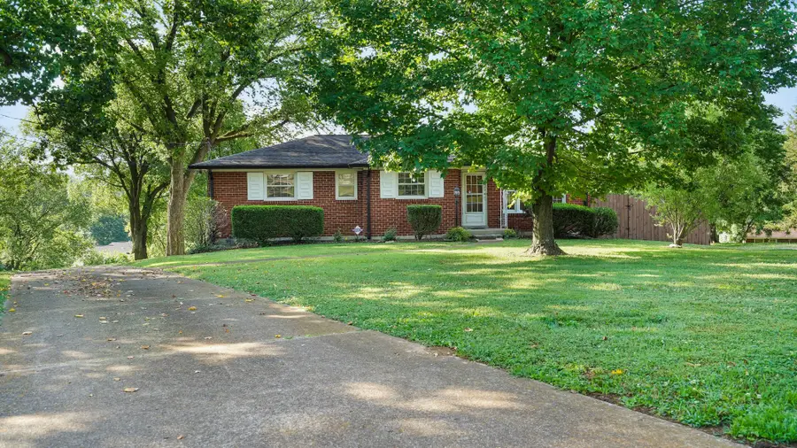 105 Mildred Ct, Nashville, TN 37211 - #2