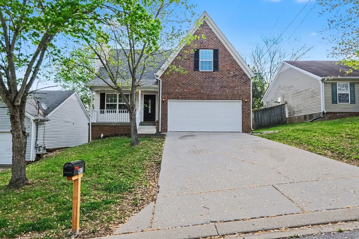 913 Tom Hailey Blvd, La Vergne, TN 37086 - #1