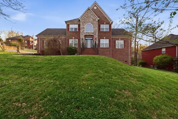 425 Westwood Dr, Smyrna, TN 37167