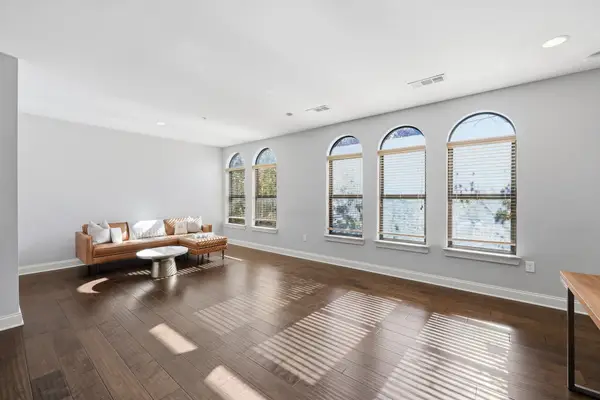 702 Wedgewood Park #206, Nashville, TN 37203