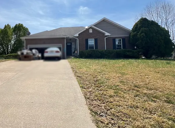 992 Rowdy Trl, Clarksville, TN 37042