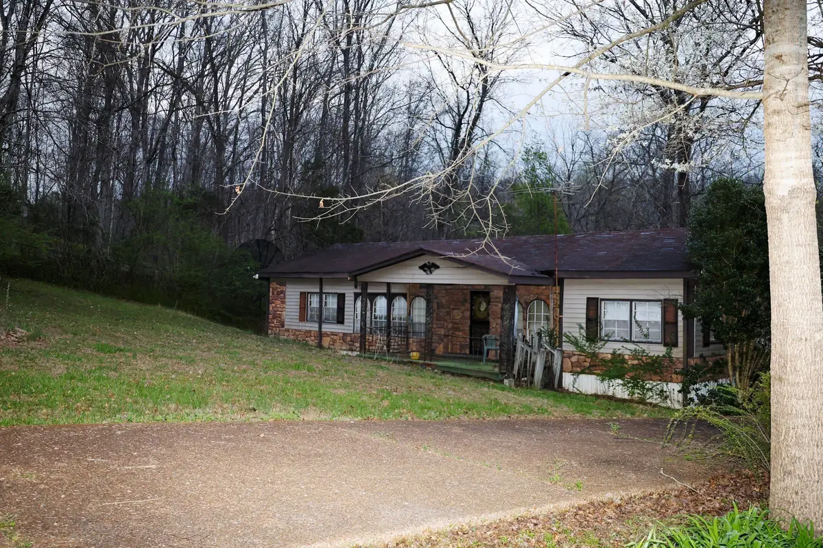 1050 Macon Wall Rd, Ashland City, TN 37015 - #1