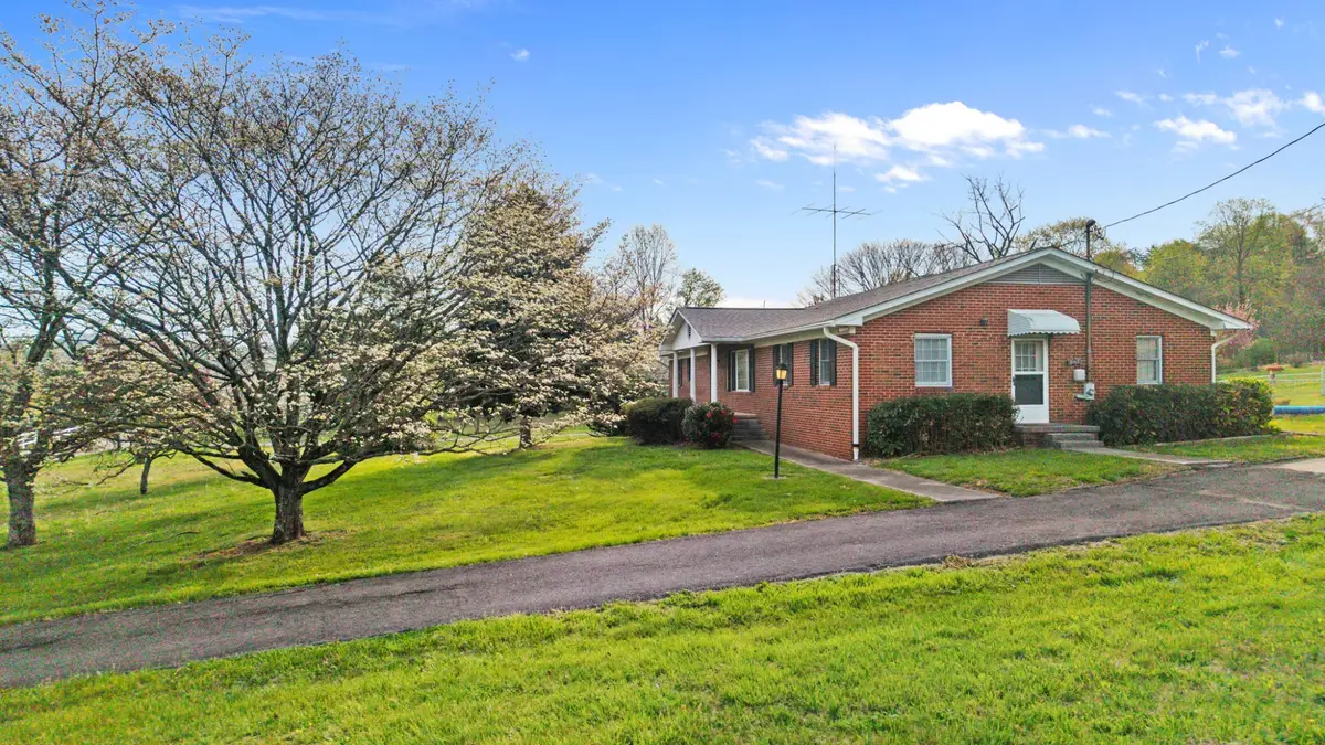 7300 Ball Camp Pike, Knoxville, TN 37931 - #1