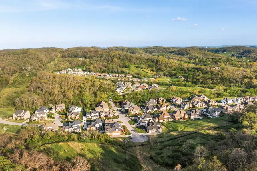 2301 Harts Landmark Dr, Franklin, TN 37069 - #2