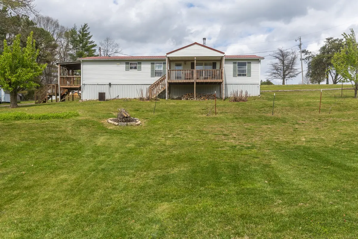 119 Fred Rd, Bon Aqua, TN 37025 - #1