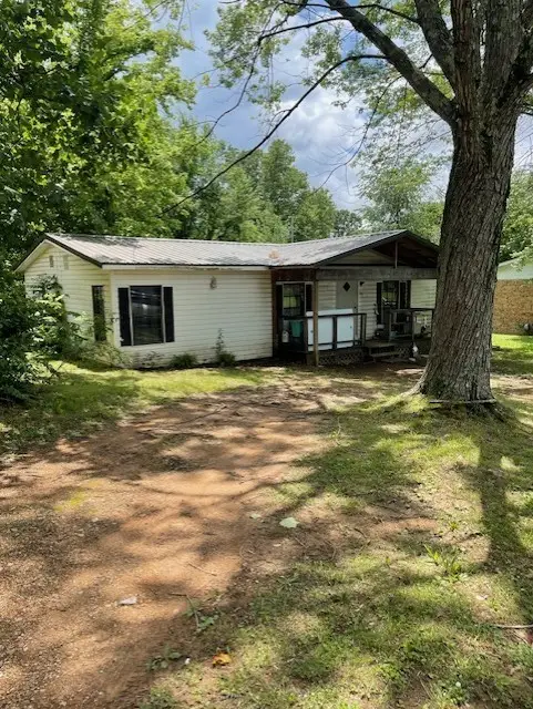 313 Simpson St, Lawrenceburg, TN 38464