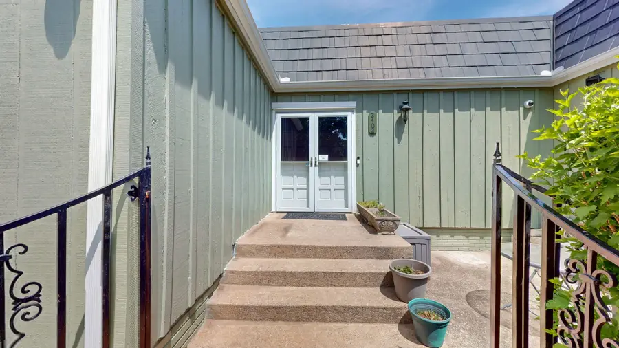 2402 Riverview Dr, Murfreesboro, TN 37129 - #3