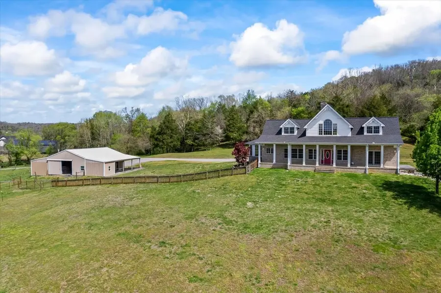 216 Old Wolf Hill Rd, Bethpage, TN 37022 - #2
