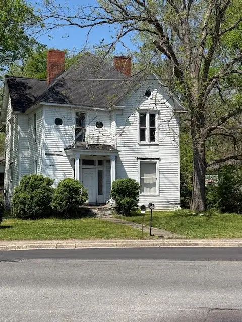 200 Mulberry Ave, Fayetteville, TN 37334 - #3