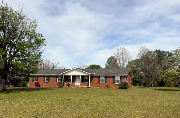 3912 Smithville Hwy, McMinnville, TN 37110