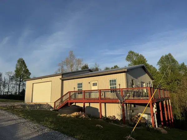 1757 Buckeye Rd, Fayetteville, TN 37334