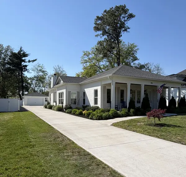 406 Minerva Dr, Murfreesboro, TN 37130