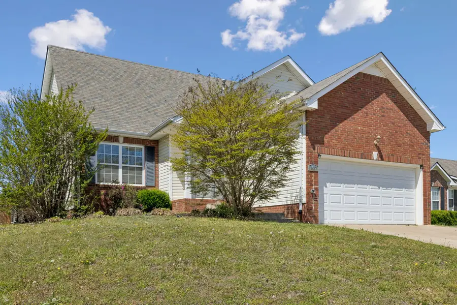 1437 Cedar Springs Cir, Clarksville, TN 37042 - #3