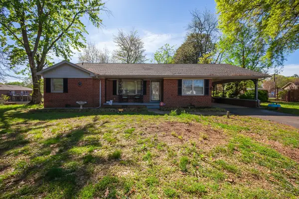 805 W Main St, Newbern, TN 38059