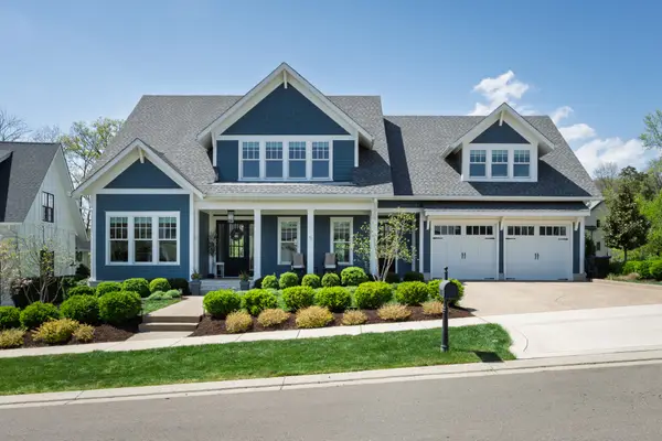 8776 Belladonna Dr, College Grove, TN 37046