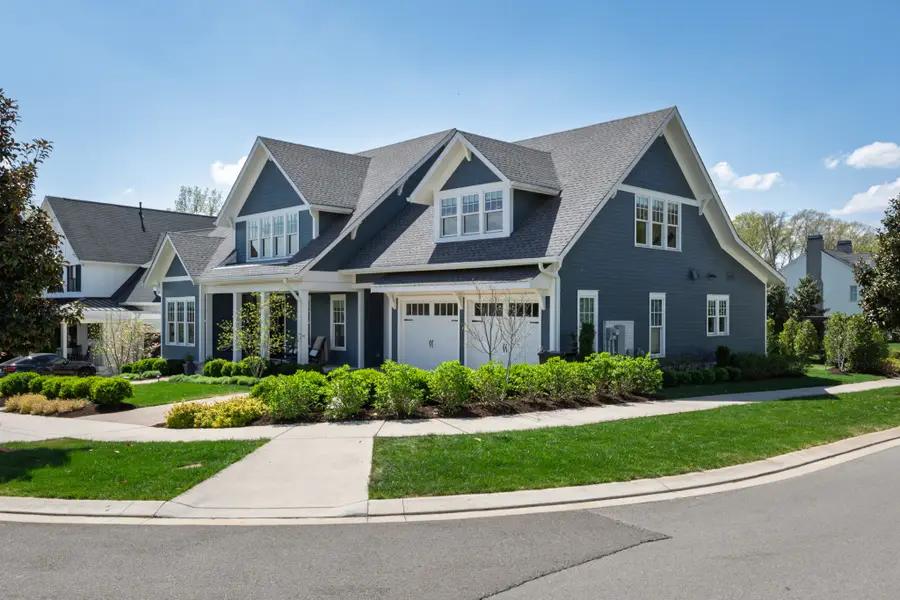 8776 Belladonna Dr, College Grove, TN 37046 - #3