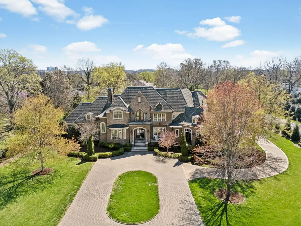 2323 Woodmont Blvd, Nashville, TN 37215 - #1