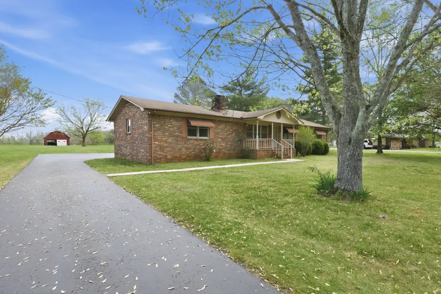 1956 Old Estill Springs Rd, Winchester, TN 37398 - #3