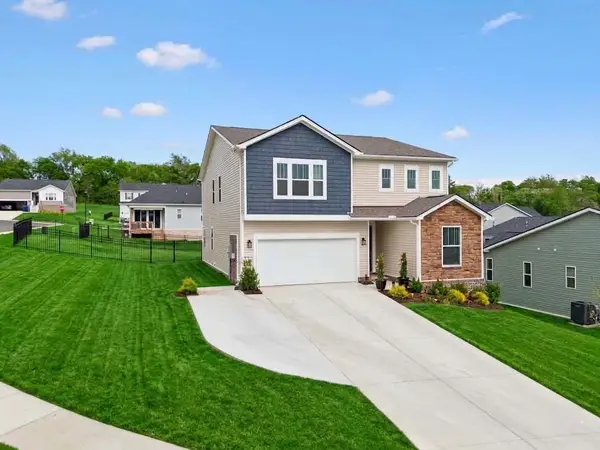 2982 Windstone Trl, Columbia, TN 38401