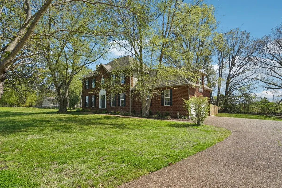 100 Lyon Dr, Portland, TN 37148 - #1