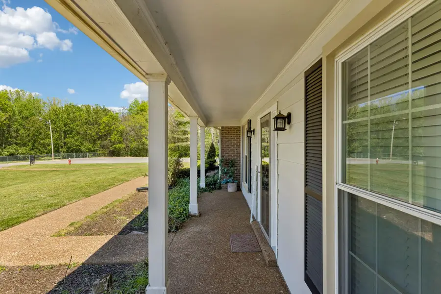 1044 Todd Preis Dr, Nashville, TN 37221 - #3