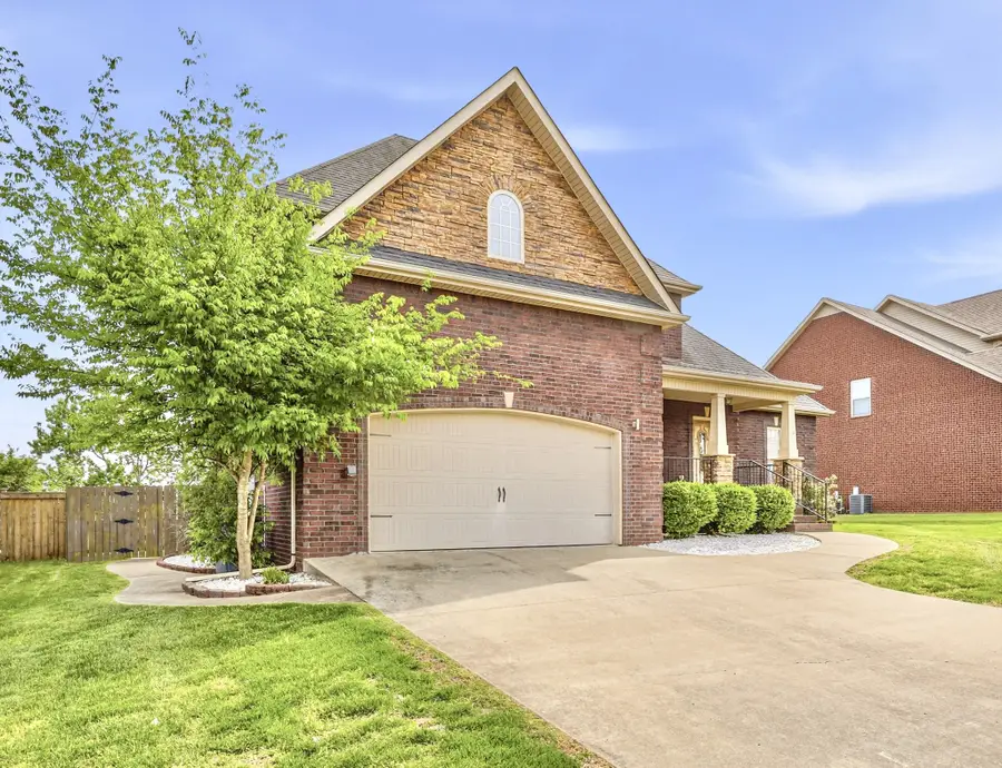 420 Carson Bailey Ct, Clarksville, TN 37043 - #3