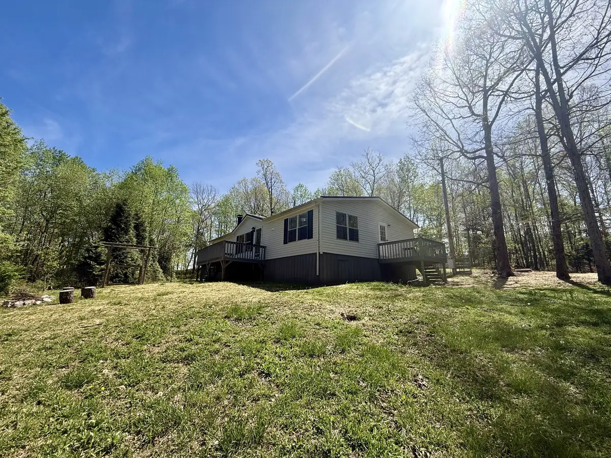 119 W Richview Rd, Cumberland City, TN 37050 - #1