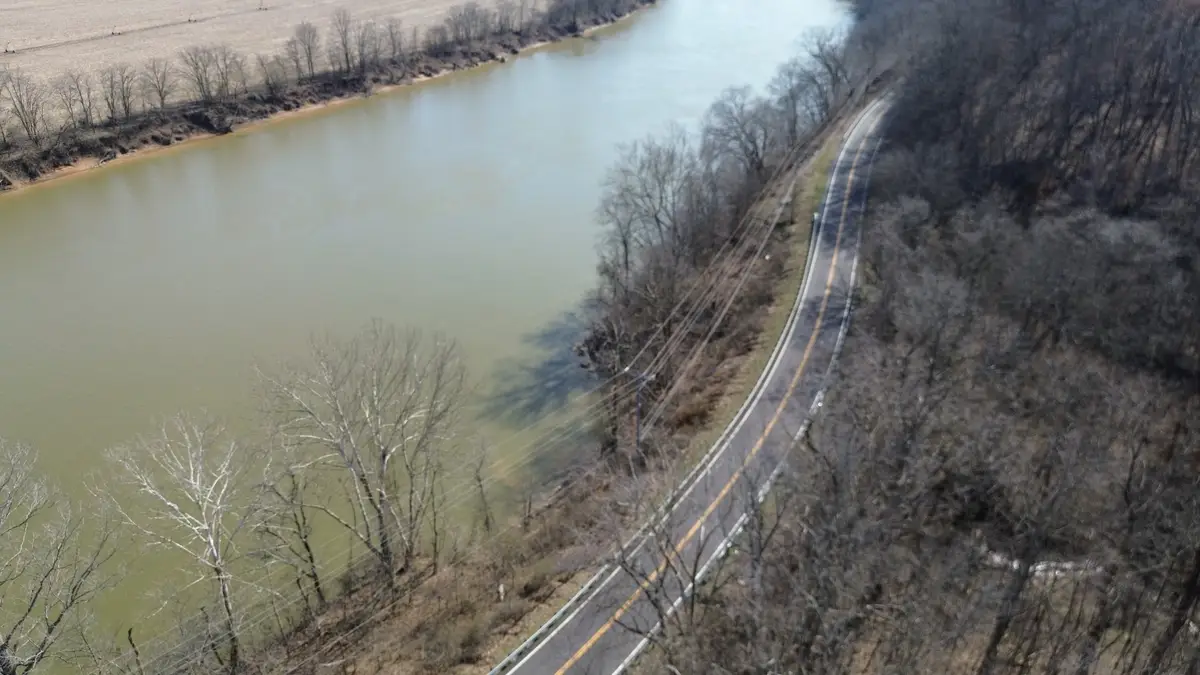 1200 River Rd, Clarksville, TN 37040 - #1