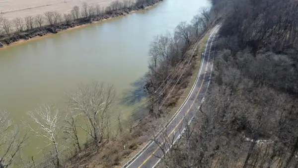 1200 River Rd, Clarksville, TN 37040