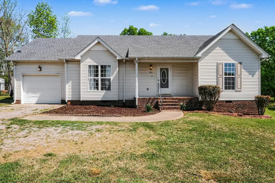 978 Sumerset Cir, Lewisburg, TN 37091 - #2