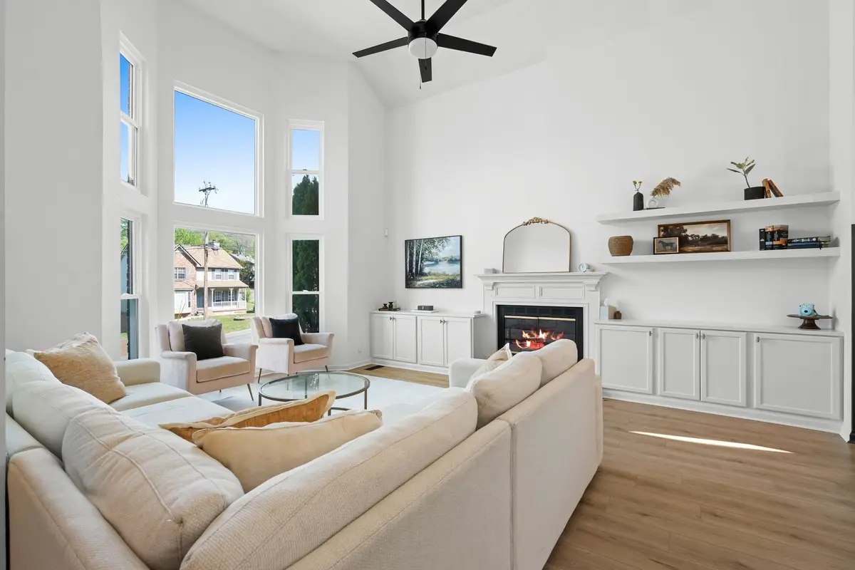 6121 Bradford Hills Dr, Nashville, TN 37211 - #1