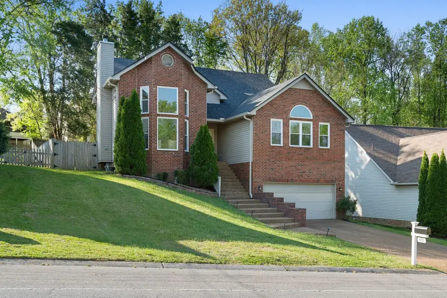 6121 Bradford Hills Dr, Nashville, TN 37211 - #3